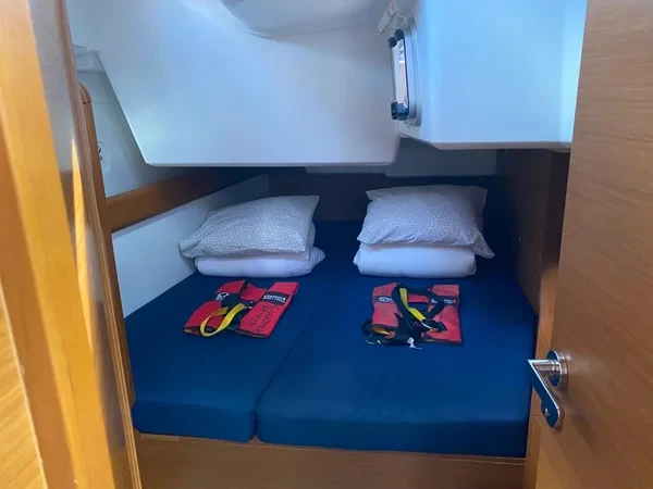 Sun Odyssey 519 - Boatscribe.com