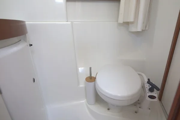 Oceanis 43 - Boatscribe.com