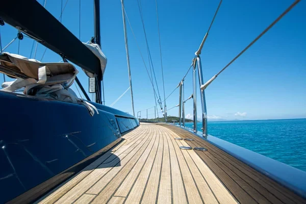 Hanse 575 - Boatscribe.com
