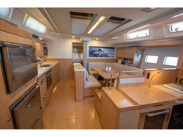Hanse 575 - Boatscribe.com