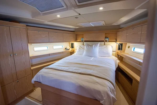 Hanse 575 - Boatscribe.com