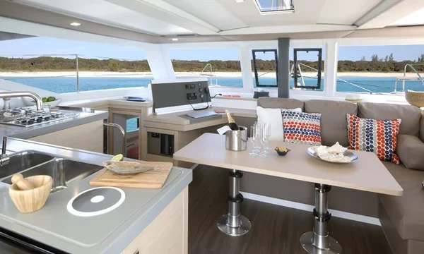 Lucia 40 - Boatscribe.com