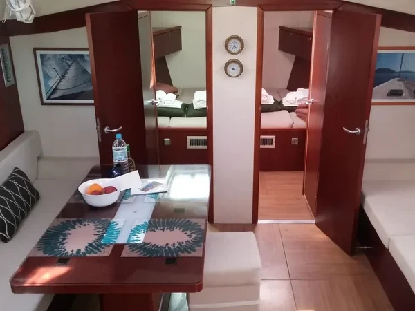 Hanse 540 - Boatscribe.com