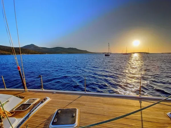 Hanse 540 - Boatscribe.com