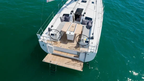 Oceanis 40.1 - Boatscribe.com