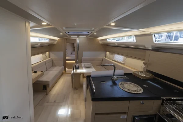Hanse 388 - Boatscribe.com