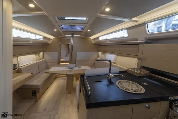 Hanse 388 - Boatscribe.com