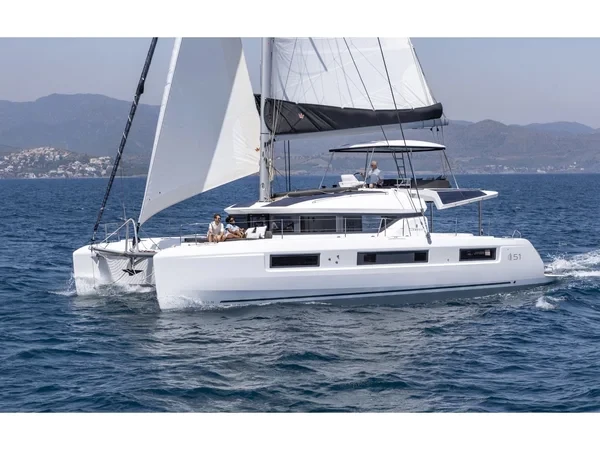Lagoon 51 - Boatscribe.com