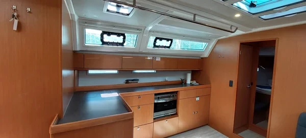 Bavaria 46 Cruiser - Boatscribe.com