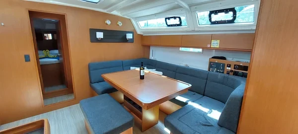 Bavaria 46 Cruiser - Boatscribe.com