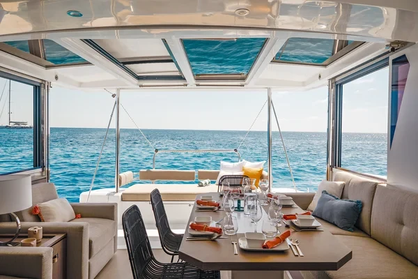 Bali 4.2 - Boatscribe.com