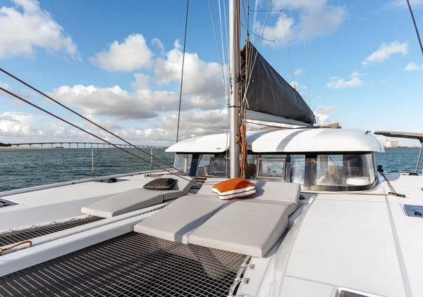 Excess 11 - Boatscribe.com