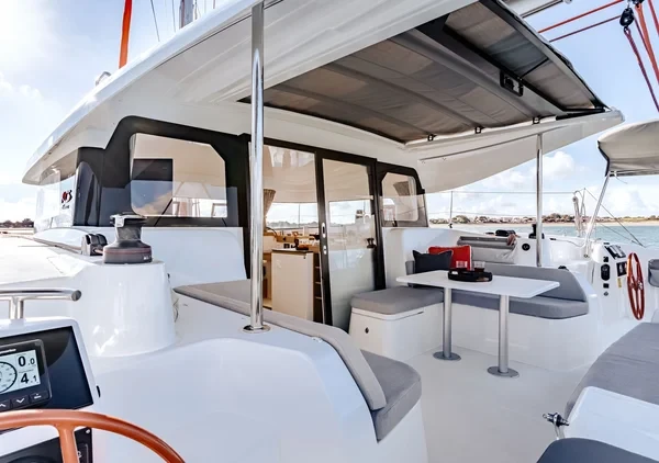 Excess 11 - Boatscribe.com