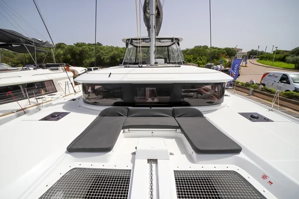 Lagoon 46 - Boatscribe.com
