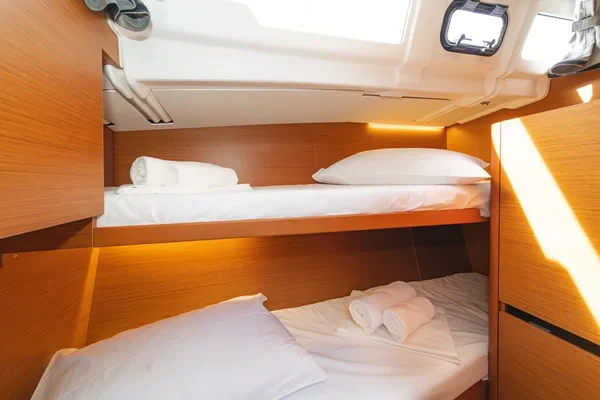 Sun Odyssey 490 - Boatscribe.com