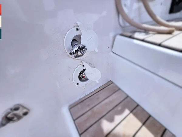 Dufour 470 - Boatscribe.com