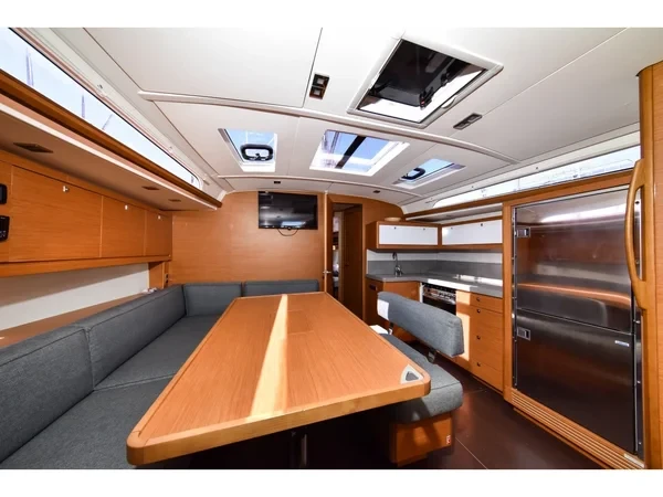 Dufour 470 - Boatscribe.com