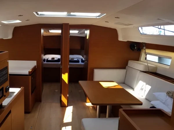 Sun Odyssey 490 - Boatscribe.com