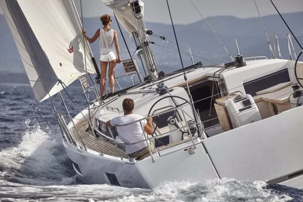 Sun Odyssey 490 - Boatscribe.com