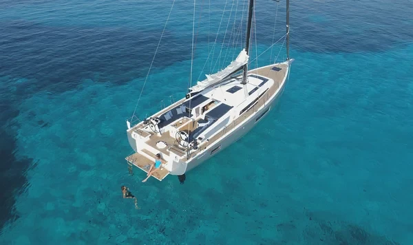 Oceanis 51.1 - Boatscribe.com