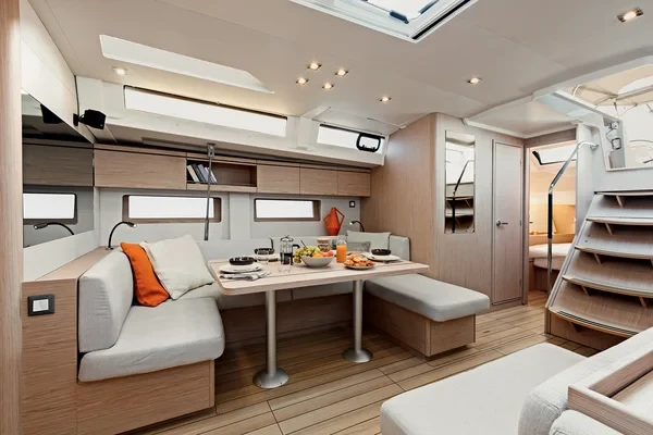 Oceanis 51.1 - Boatscribe.com