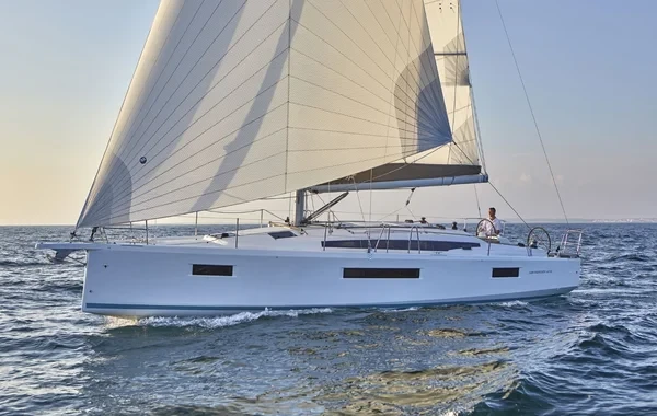 Sun Odyssey 410 - Boatscribe.com