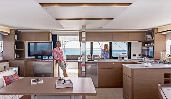 Lagoon 46 - Boatscribe.com