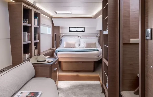 Lagoon 46 - Boatscribe.com