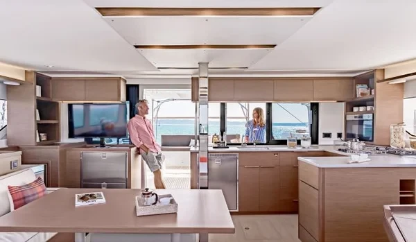 Lagoon 46 - Boatscribe.com