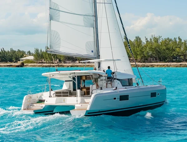 Lagoon 42 - Boatscribe.com