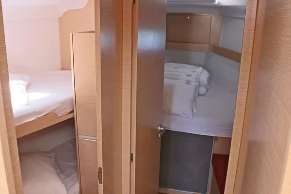 Elan 444 Impression - Boatscribe.com