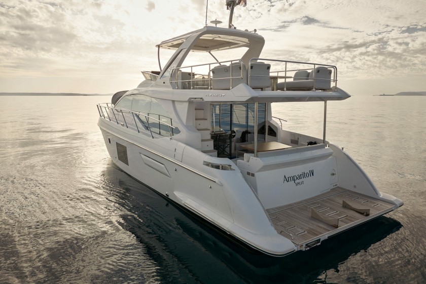 Azimut 55 - Boatscribe.com