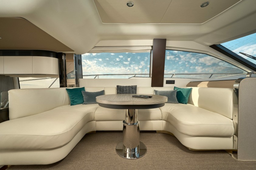 Azimut 55 - Boatscribe.com