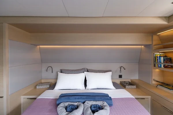 Lagoon 55 - Boatscribe.com