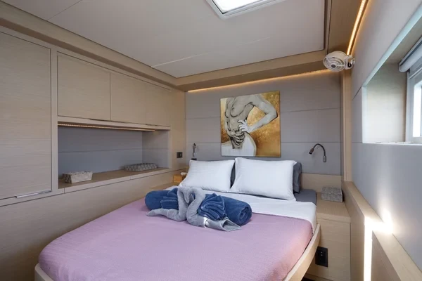 Lagoon 55 - Boatscribe.com