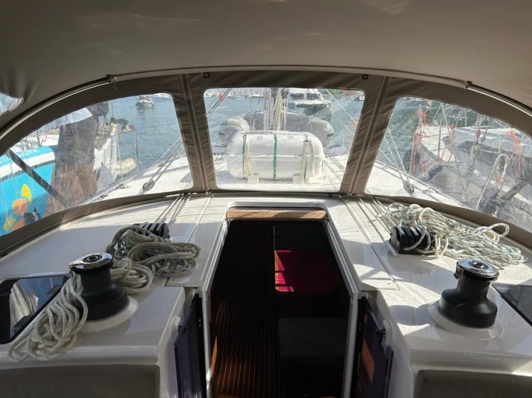 Bavaria C42 - Boatscribe.com