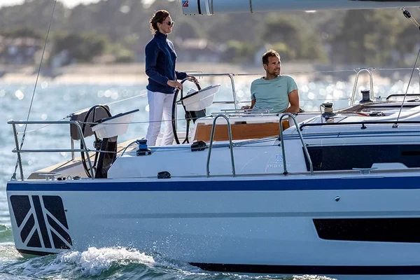 Dufour 37 - Boatscribe.com