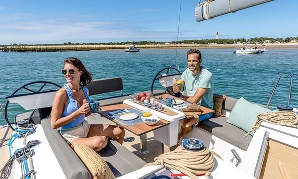 Dufour 37 - Boatscribe.com
