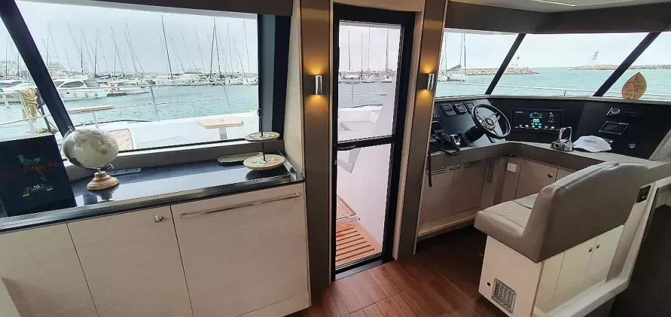 Aventura 50 MY - Boatscribe.com