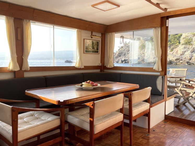 Grand Banks Europa 50 - Boatscribe.com