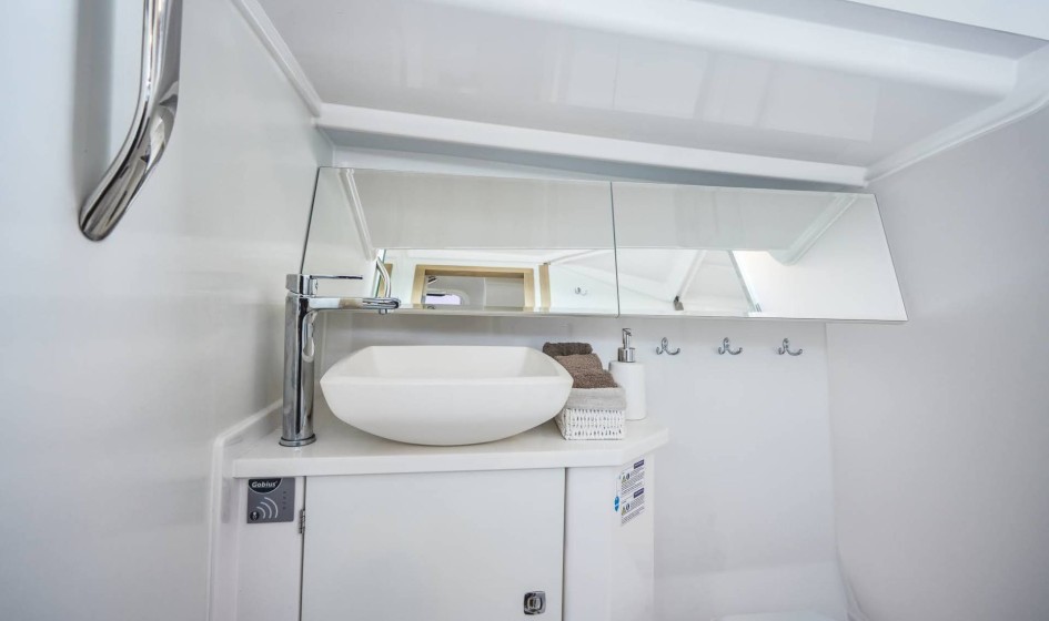 Maxus 35 - Boatscribe.com