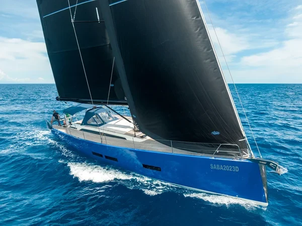 Solaris 55 - Boatscribe.com