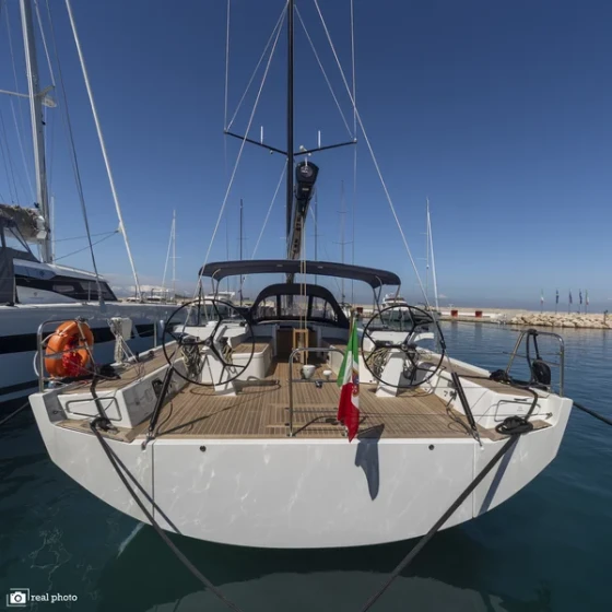 Solaris 55 - Boatscribe.com