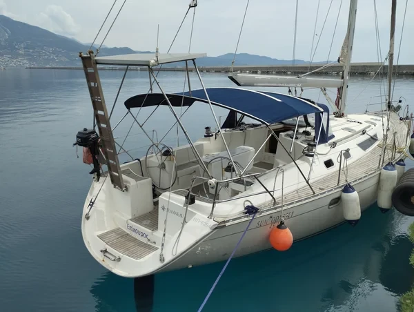 Sun Odyssey 45.1 - Boatscribe.com