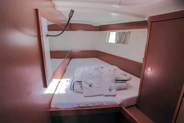 Oceanis 48 - Boatscribe.com