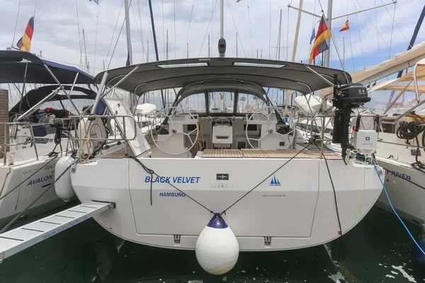 Bavaria C45 - Boatscribe.com