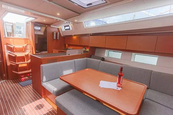 Bavaria C45 - Boatscribe.com