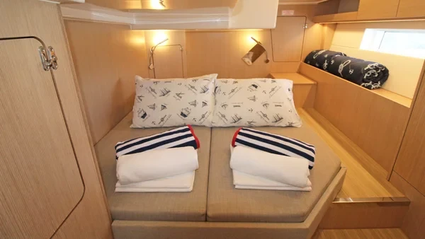 Bavaria C50 Style - Boatscribe.com