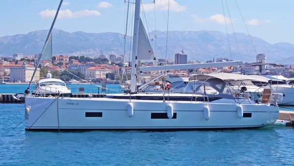 Bavaria C50 Style - Boatscribe.com