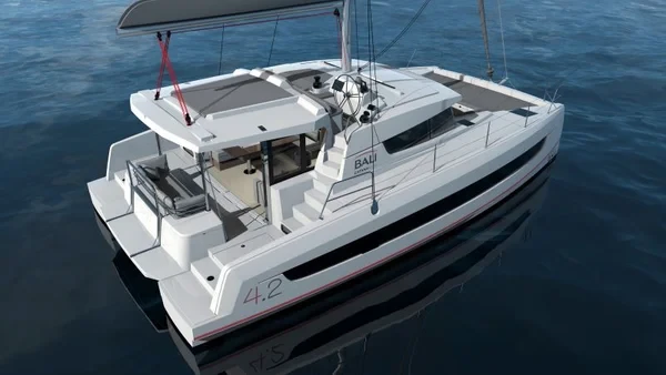 Bali 4.2 - Boatscribe.com